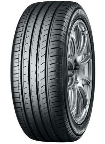 YOKOHAMA BLUEARTH-GT AE51B 215/55R17 94V